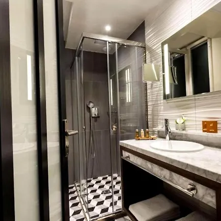 Πανσιόν U Parku